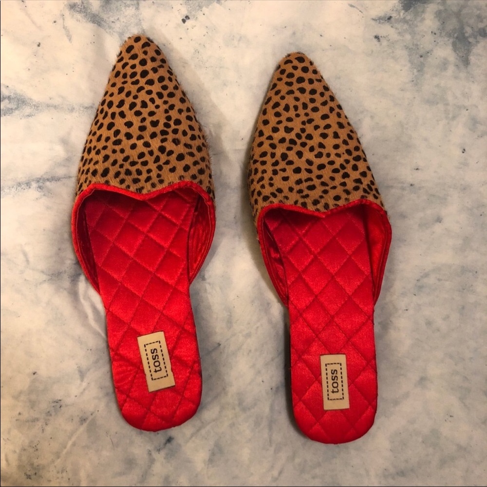 Toss Leopard Print Flats - Picture 1 of 4